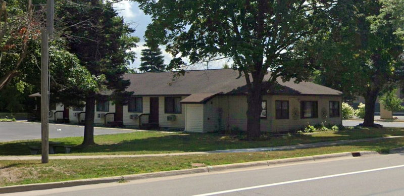 Maple Leaf Motel - Vintage Postcard (newer photo)